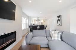 Beautiful and Spacious 3BD Condo in Somerville