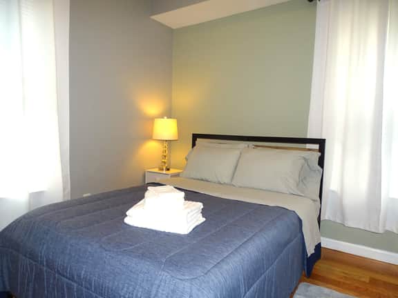 Beautiful 2 Bed Apt, Minutes from Encore