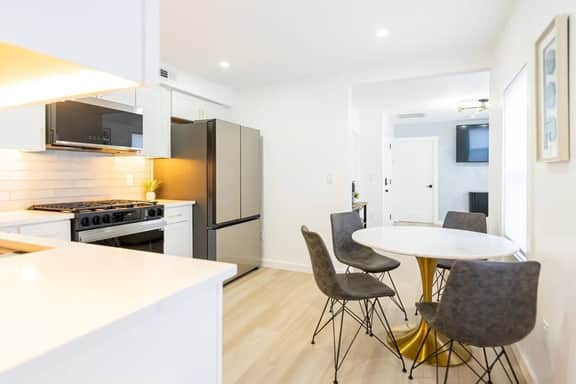 Luxury 2 Bed 2 Bath East Boston