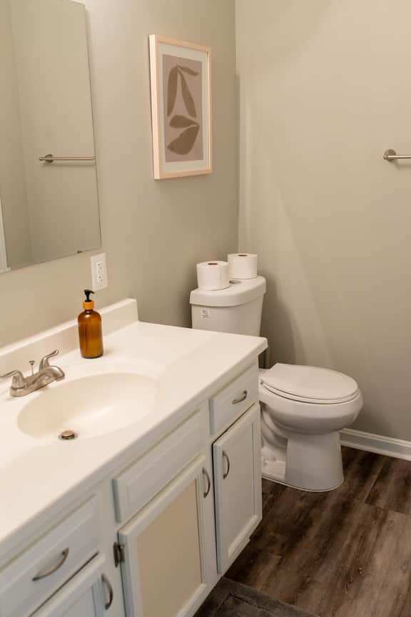 Quiet and Comfortable 2 BD in Duplex