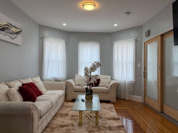 Comfortable and Spacious 3 Bed 25 Km from Gillette